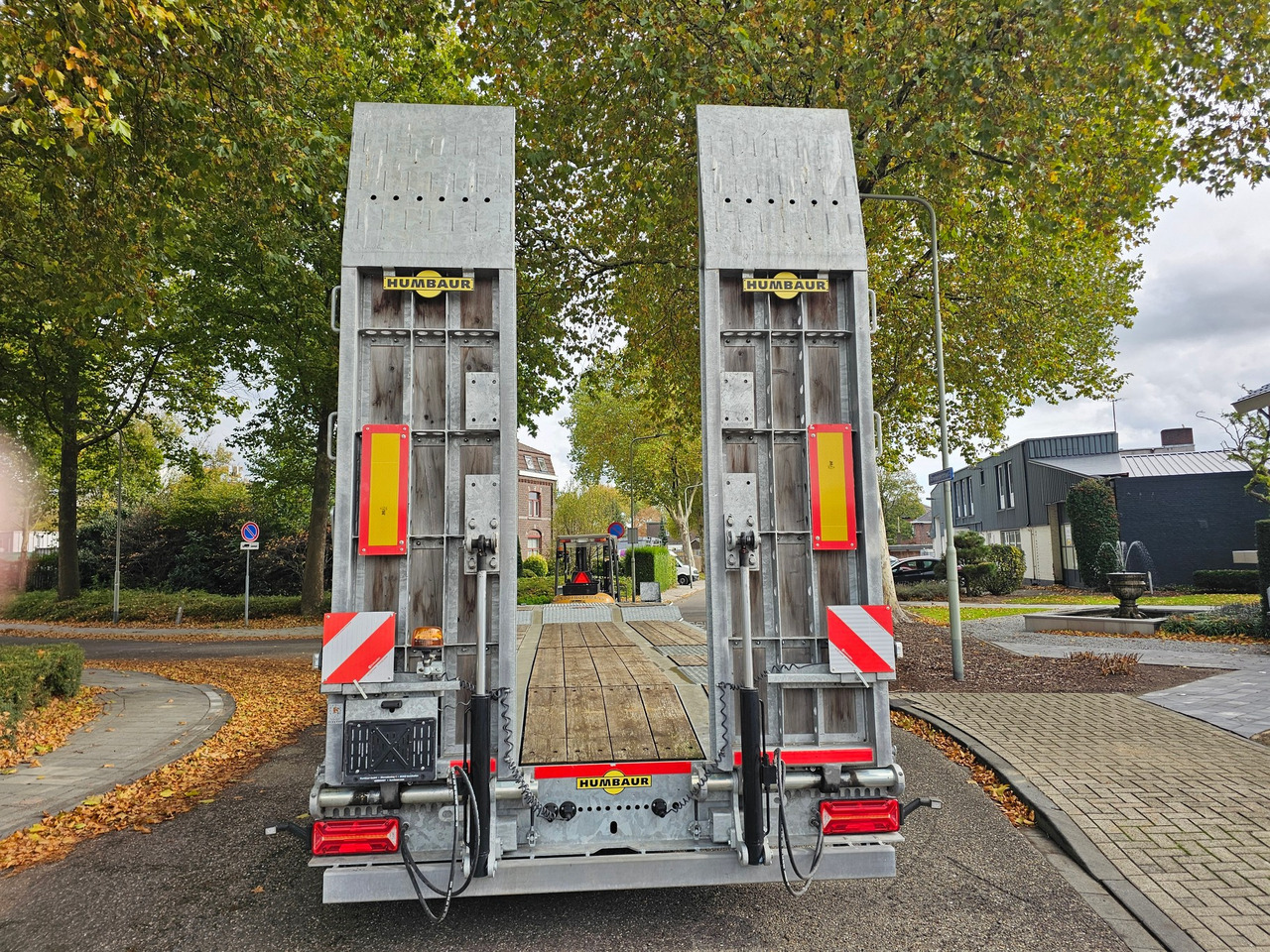 Dieplader aanhangwagen Humbauer HTD30 With Hydraulic Ramps