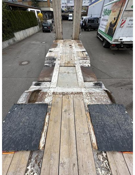 Dieplader aanhangwagen Müller-Mitteltal T4 4-Achs Tieflader Radmulden luftgefedert T4 4-Achs Tieflader Radmulden luftgefedert