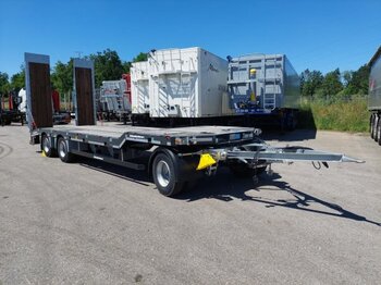 Nieuw Dieplader aanhangwagen voor het vervoer van zwaar materieel Kässbohrer SM3 Tieflader, mit Laderampen: afbeelding 1