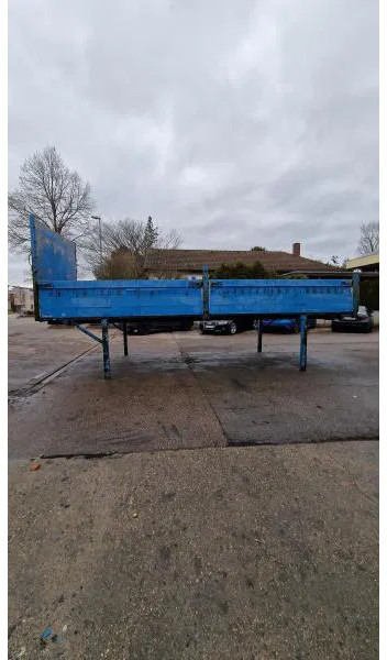 Open/ Plateau aanhangwagen Krone 6 x Jumbo Lafette m. Pritsche+Bordwände 1.18m Höh 6 x Jumbo Lafette m. Pritsche+Bordwände 1.18m Höhe!