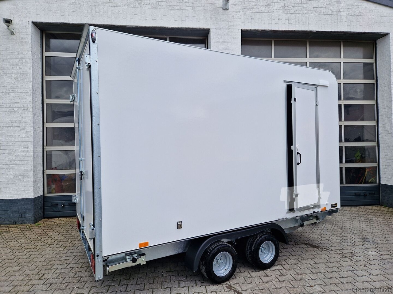 Nieuw Verkoopwagen trailershop schöner Kofferanhänger niedrige Ladefläche Seitentür 2700kg 360x200x210cm Neuverkauf: afbeelding 3