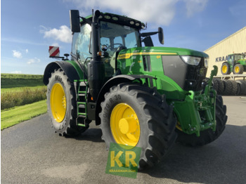 Tractor JOHN DEERE