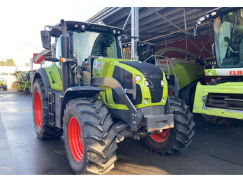 Tractor CLAAS Axion 830