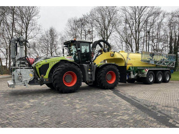 Tractor CLAAS Xerion 4000