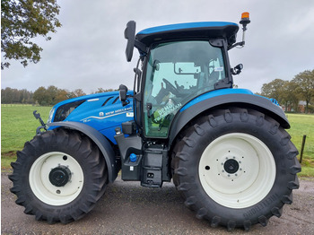 Tractor NEW HOLLAND T5