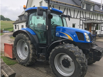 Tractor NEW HOLLAND TS100