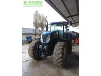 Tractor NEW HOLLAND T7050
