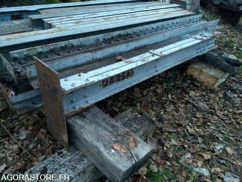 Gereedschap/ Toebehoor Plancher métallique industriel style Eiffel