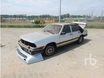 Personenwagen AUDI 100