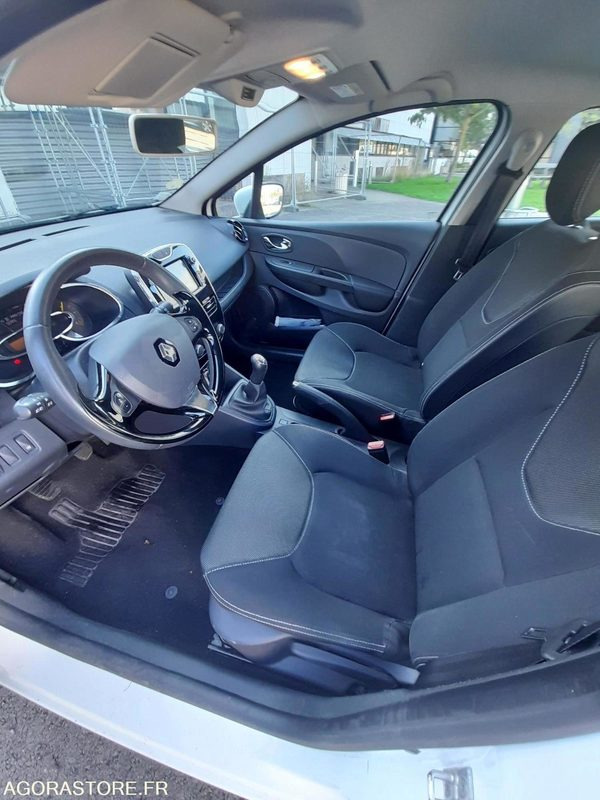 Personenwagen CLIO