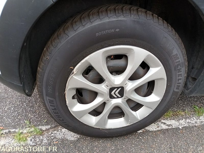 Personenwagen Citroën C3  82 cv - FB-789-ES