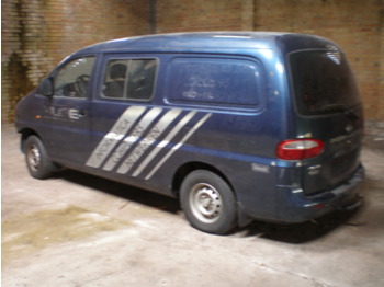 HYUNDAI H200 - Personenwagen