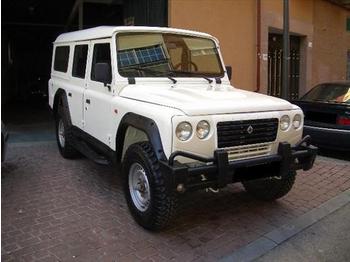 LAND-ROVER 110 2.5 TD5 Chasis Cabina E Defender - Personenwagen