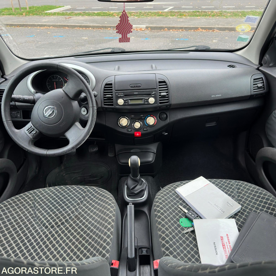 Personenwagen Nissan micra 1.2i
