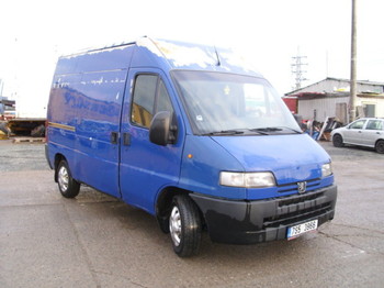 Peugeot Boxer 2,5D Hoch - Personenwagen