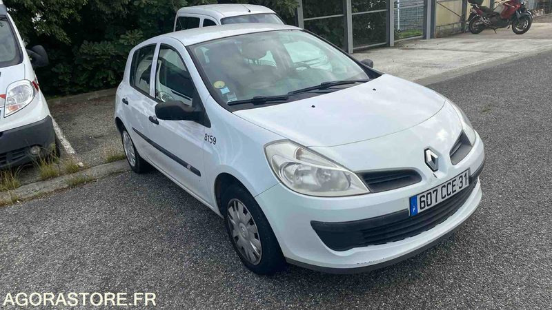 Personenwagen RENAULT CLIO - 192291 KM - 2007