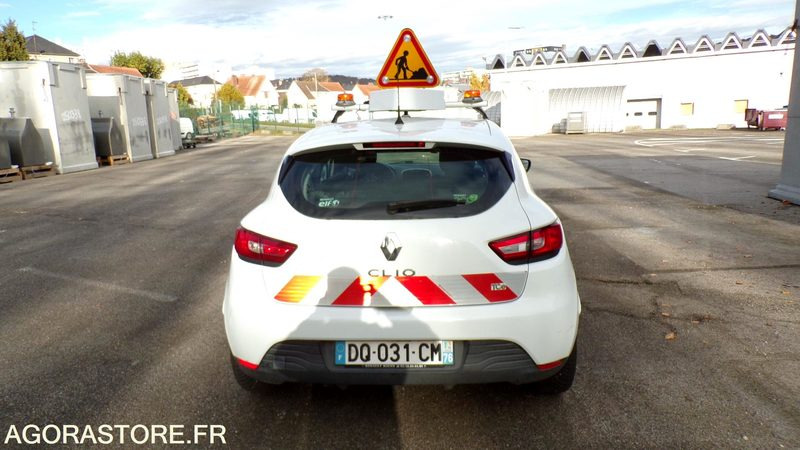 Personenwagen Renault Clio 4 DQ-031-CM (BP)