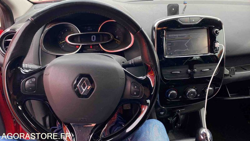 Personenwagen Renault Clio dci 90 business - 13/11/2014