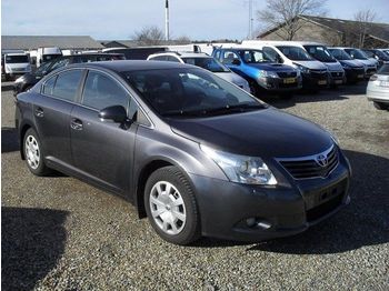 Personenwagen TOYOTA Avensis 1,8 VVT-i TX