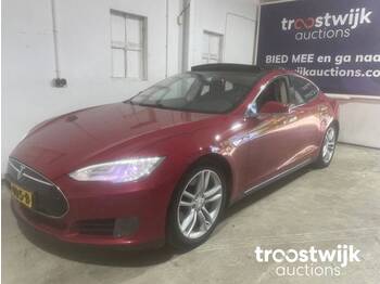Tesla 70D Base - Personenwagen