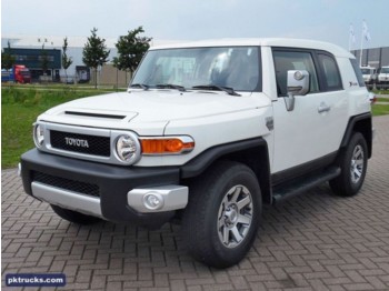 Personenwagen Toyota FJ Cruiser Xtreme