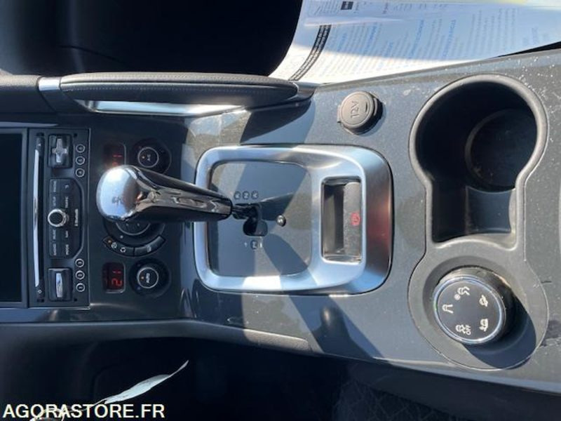SUV 3008 BUSINESS PACK 1.6 HDI 112cv BMP6 245760 km
