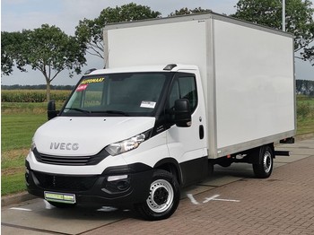 Bestelwagen gesloten laadbak Iveco Daily 35S16 bakwagen + laadklep