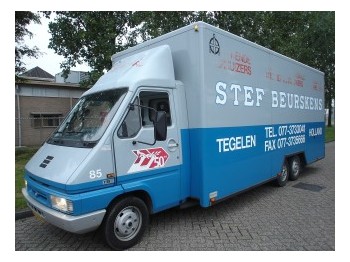 Renault T35 D - bestelwagen gesloten laadbak