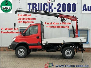 Iveco Daily 55 S 4x4 Fassi Kran mit Winde+ Front Winde - bestelwagen met open laadbak