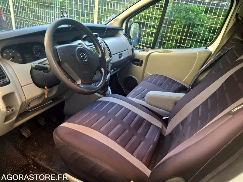 Gesloten bestelwagen FOURGON-OPEL-VIVARO-1.9CDTI-PACK-CLIM