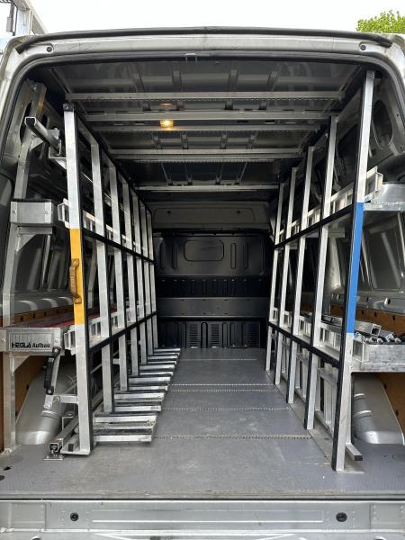 Gesloten bestelwagen Ford Transit 2.5 TDI KA Hoch HEGLA GLAS Luftfederung