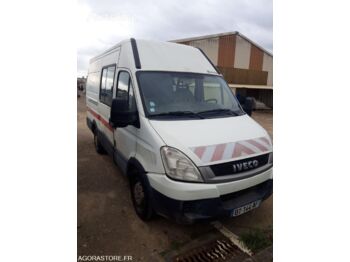 IVECO 35S14 - gesloten bestelwagen