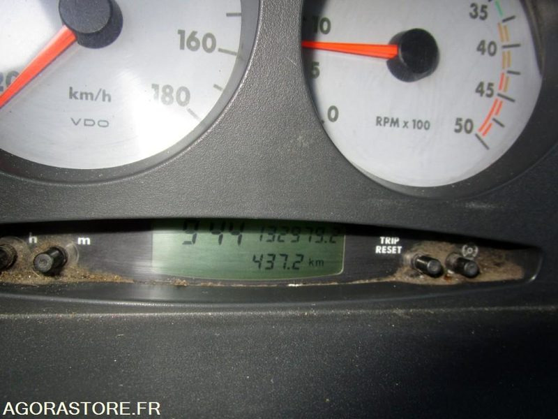 Gesloten bestelwagen IVECO DAILY 35C11 du 28/04/2000 (Contrôle Technique joint)