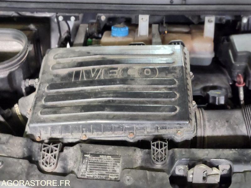 Gesloten bestelwagen IVECO DAILY 35C21- 2017 / 170000 KM