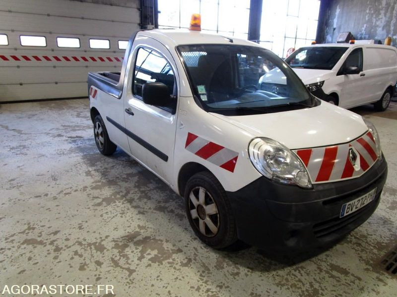 Gesloten bestelwagen KANGOO PICK UP du 28/09/2011 (Contrôle Technique joint)