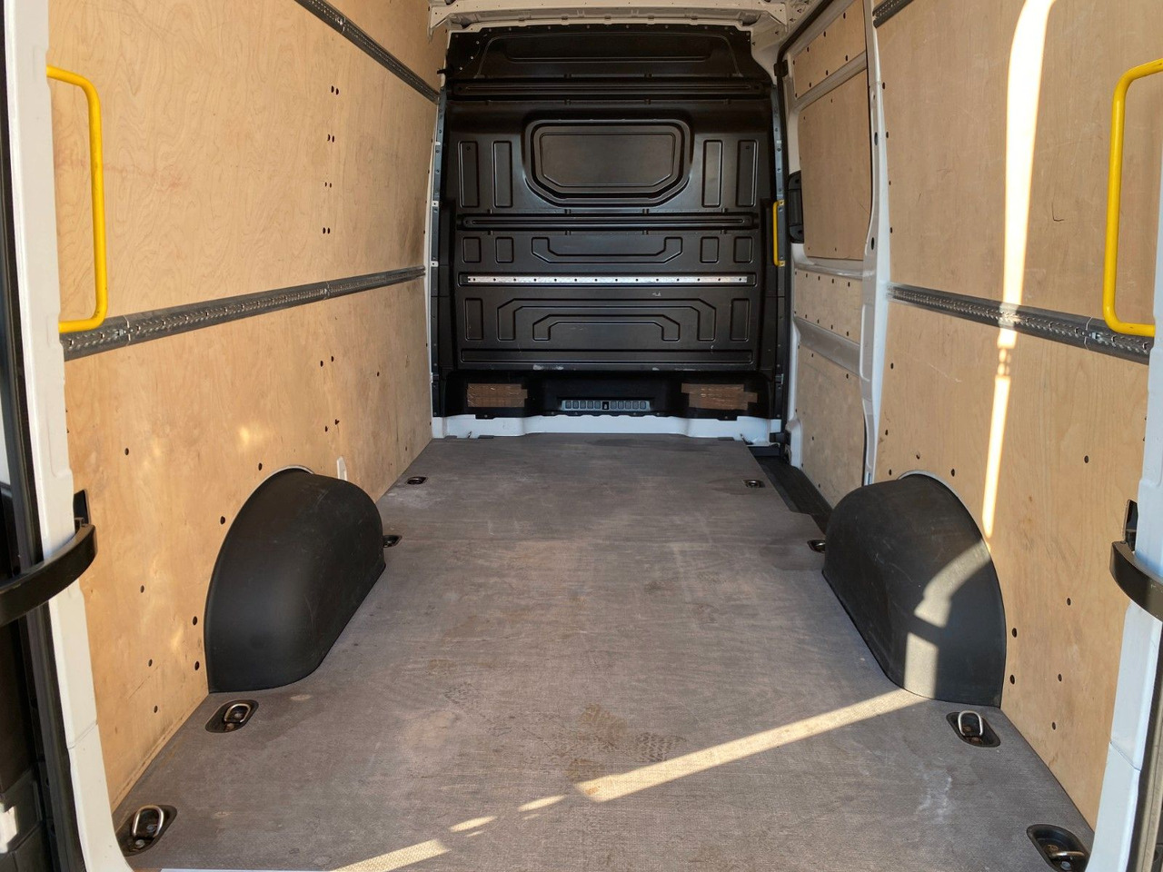Gesloten bestelwagen MAN TGE 3.140 | Seitentür*3x Sitze*Navi*Kamera*AC