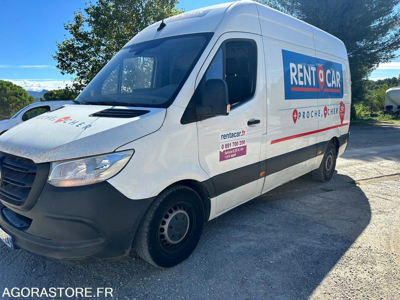 Gesloten bestelwagen MERCEDES SPRINTER - 2021 - 65000 KM