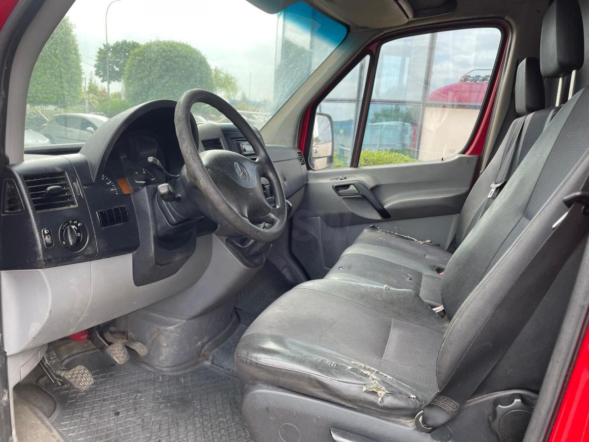 Gesloten bestelwagen Mercedes Sprinter 209 CDI