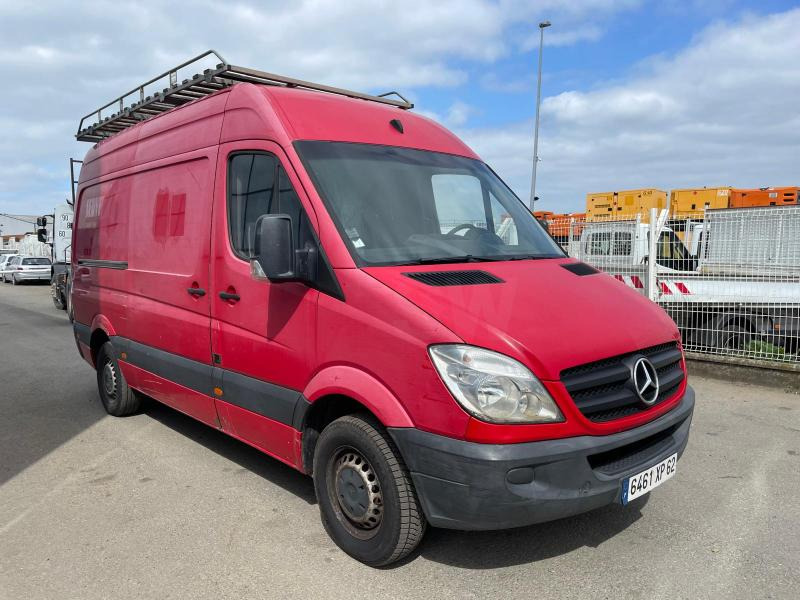 Gesloten bestelwagen Mercedes Sprinter 209 CDI