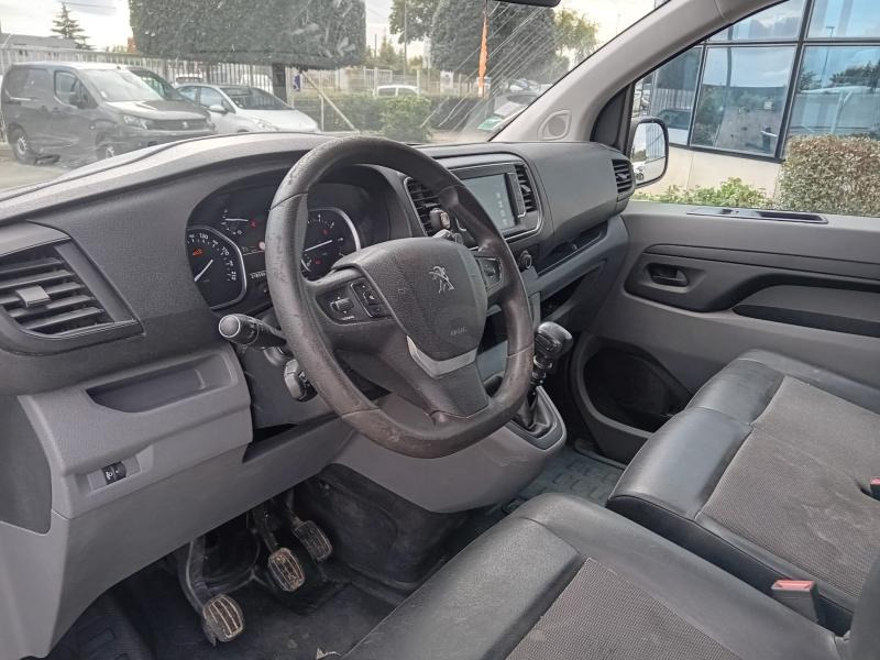 Gesloten bestelwagen Peugeot Expert