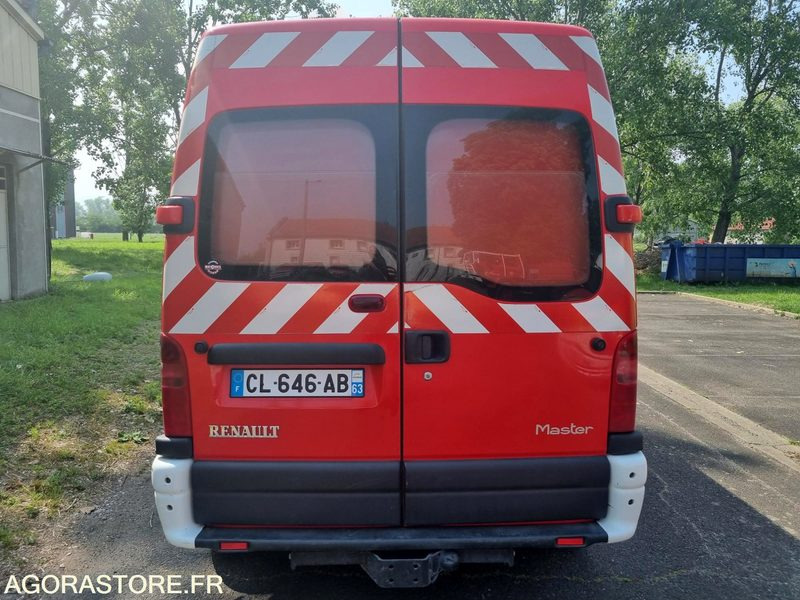 Gesloten bestelwagen RENAULT MASTER L2H2 - CL 646 AB - 118636 Kms