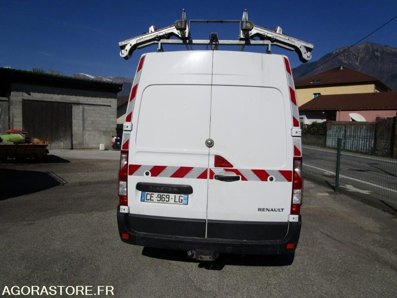Gesloten bestelwagen RENAULT MASTER du 25/04/2012 en l'état (Contrôle Technique joint)