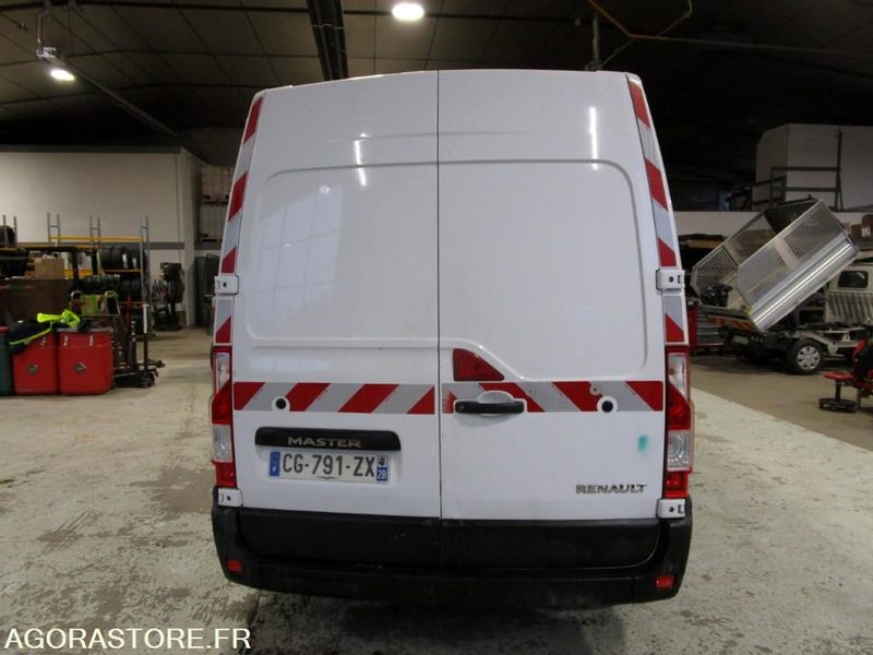 Gesloten bestelwagen RENAULT MASTER du 27/06/2012 (Contrôle Technique joint)
