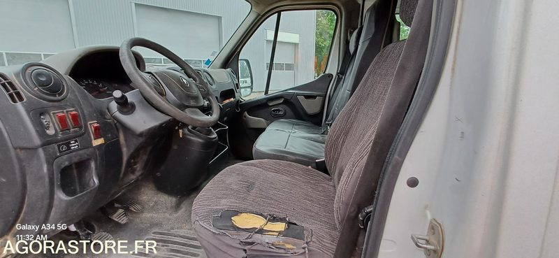 Gesloten bestelwagen Renault MASTER L2H2 3T5 2.3 DCI 125 - 242636 km (P1508545)