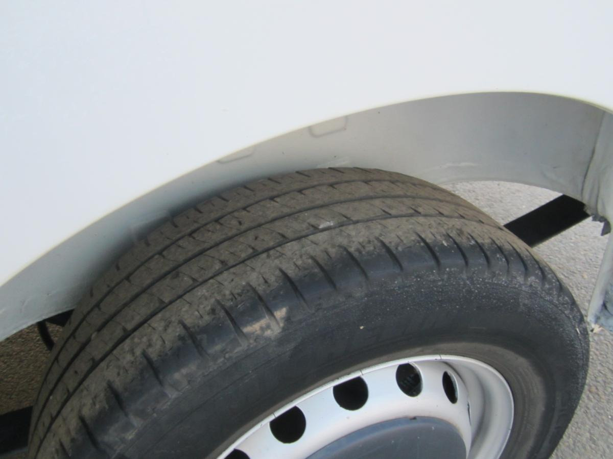 Gesloten bestelwagen Renault Master 2.3 DCI 125