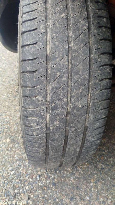 Gesloten bestelwagen Renault Master - 6048-MF-32 - 2003 - 417490 km