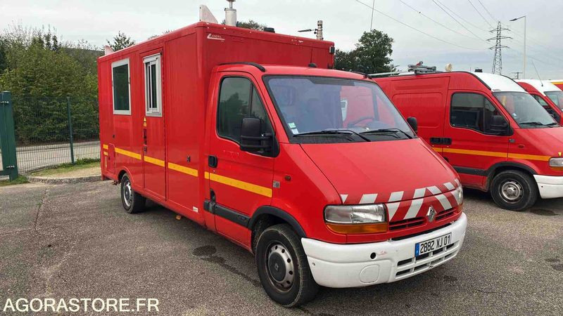 Gesloten bestelwagen Renault Master dci120 - 31/07/2003