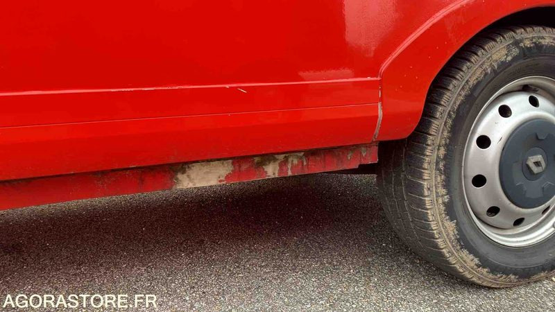 Gesloten bestelwagen Renault Master dci120 - 31/07/2003