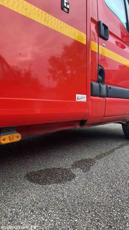 Gesloten bestelwagen Renault Master dci120 - 31/07/2003