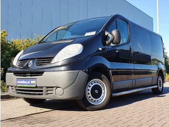 Gesloten bestelwagen Renault Trafic 2.0 DCI black edition, airco